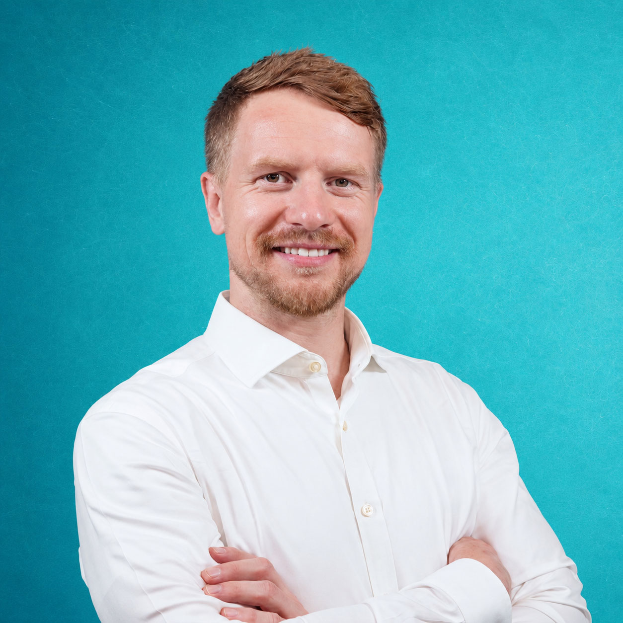 Dr. Lukas Lindner
